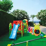 Du Et Bellevue Hotel 4*