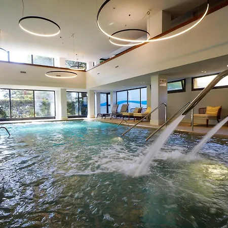 Du Et Bellevue ホテル 4*