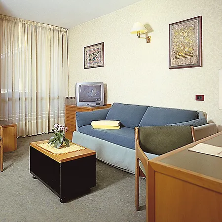 ホテル Du Et Bellevue 4*