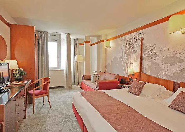 Du Et Bellevue 4*