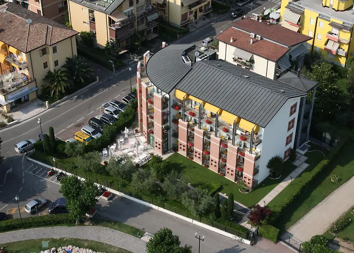 Du Et Bellevue Hotell Bardolino