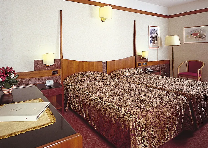 Du Et Bellevue Hotell Bardolino