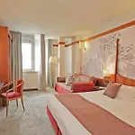 Du Et Bellevue 4*