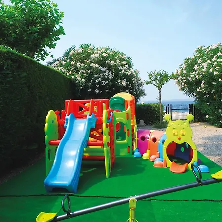 Du Et Bellevue Otel 4*