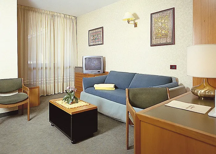 ホテル Du Et Bellevue 4*