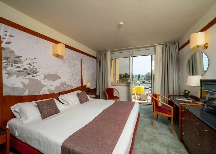 Du Et Bellevue 4* バルドリーノ